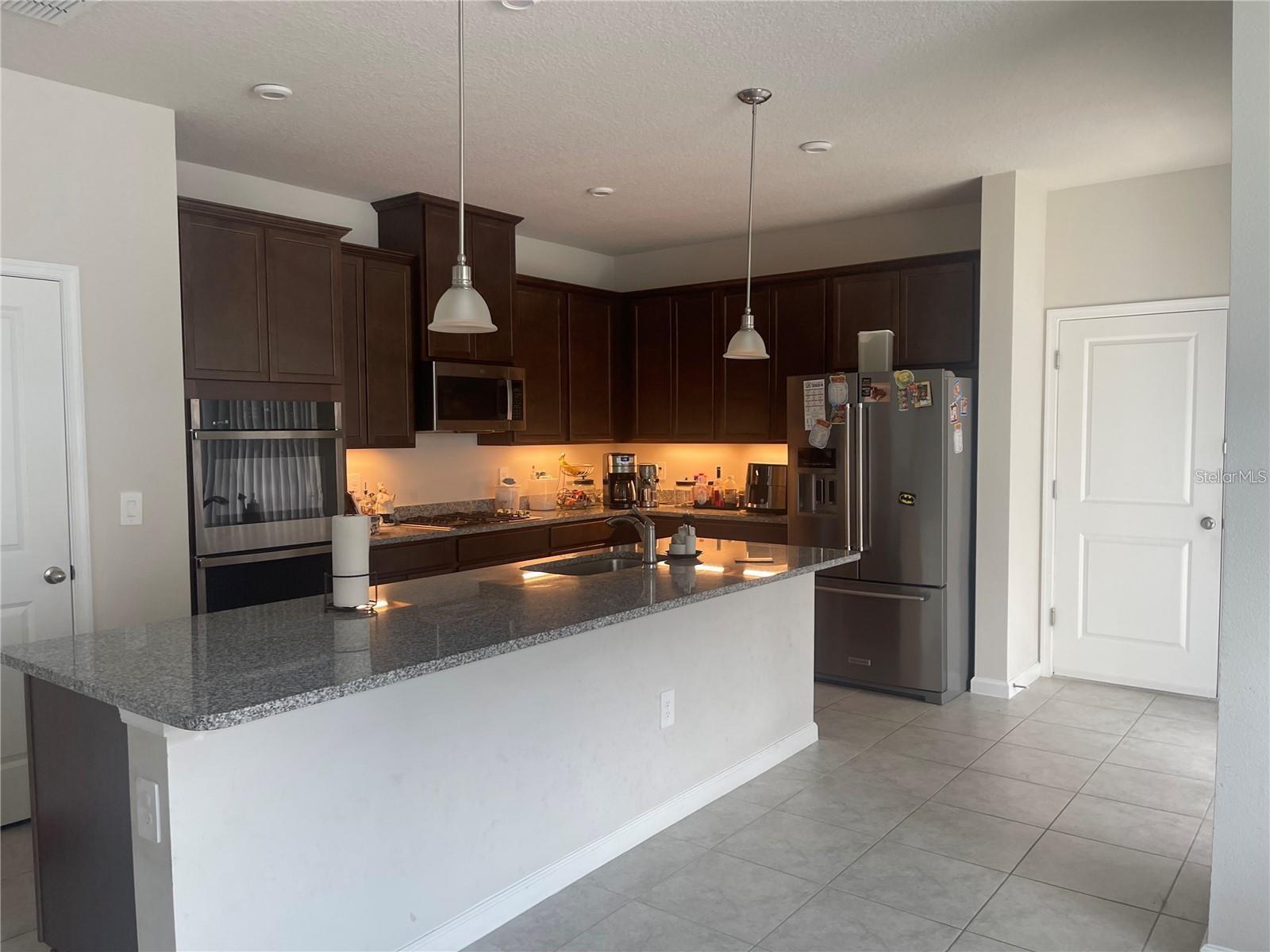 3954 GREAT SMOKEY WAY, APOPKA, FL, 32712