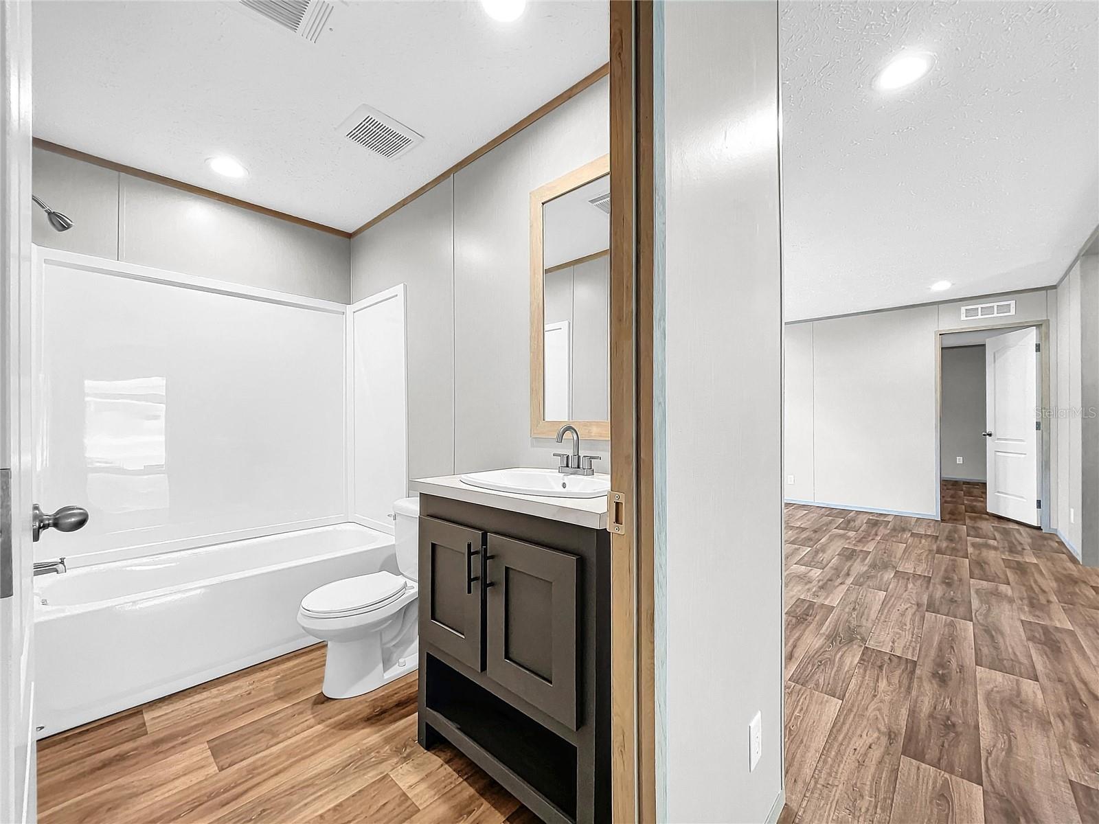 6437 W AKAZIAN LN, HOMOSASSA, FL, 34446