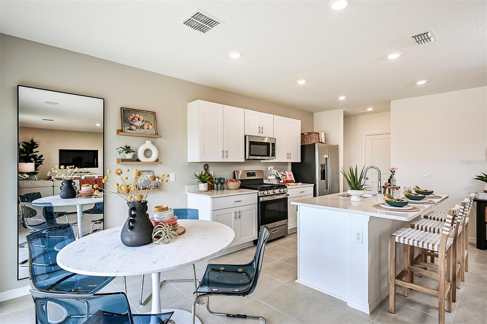 7323 CAPSTONE DR, GROVELAND, FL, 34736