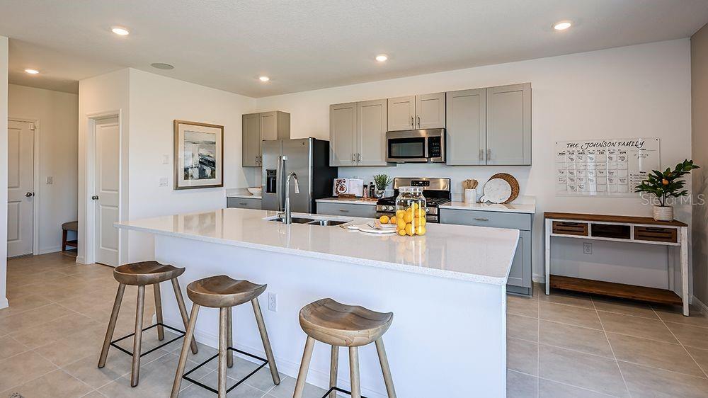 7407 SANDSTONE DR, GROVELAND, FL, 34736