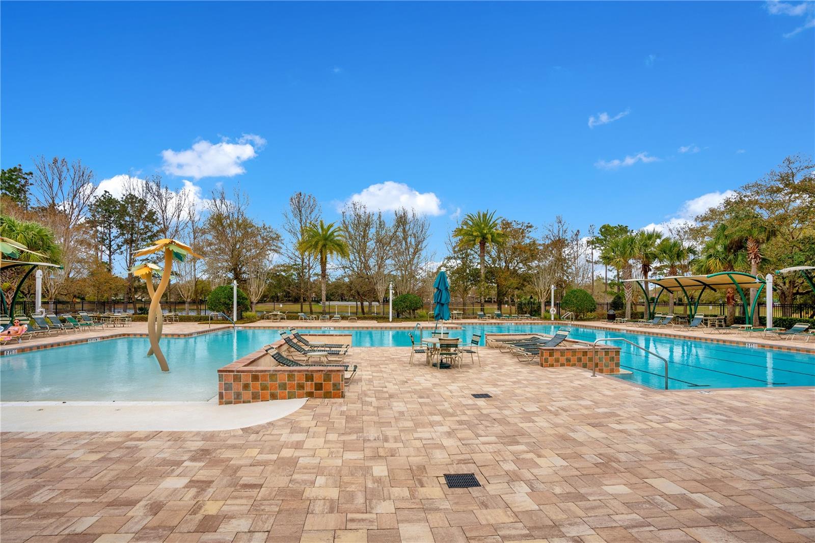 1066 VICTORIA HILLS DR S, DELAND, FL, 32724