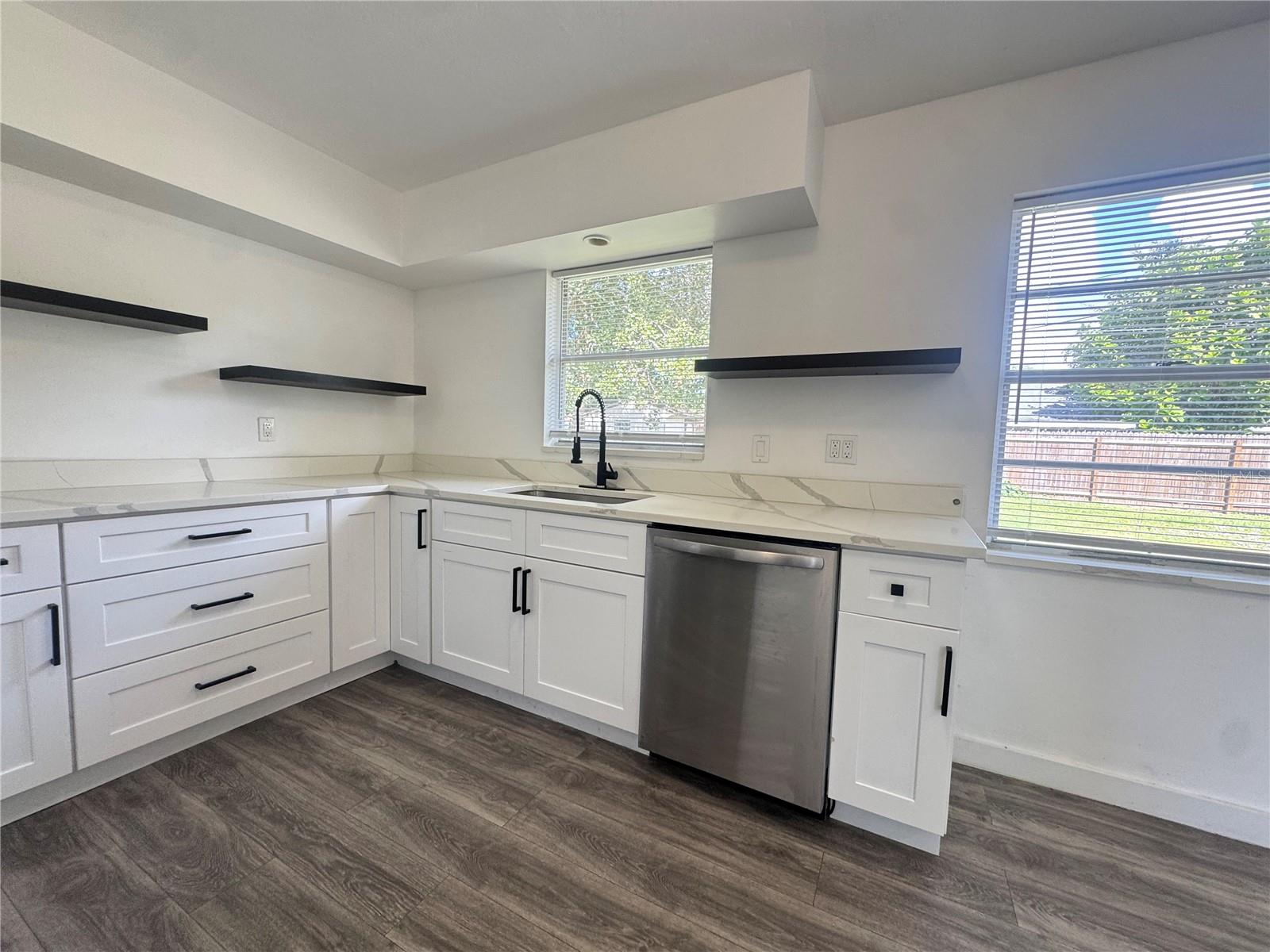 2653 TRINIDAD ST, SARASOTA, FL, 34231