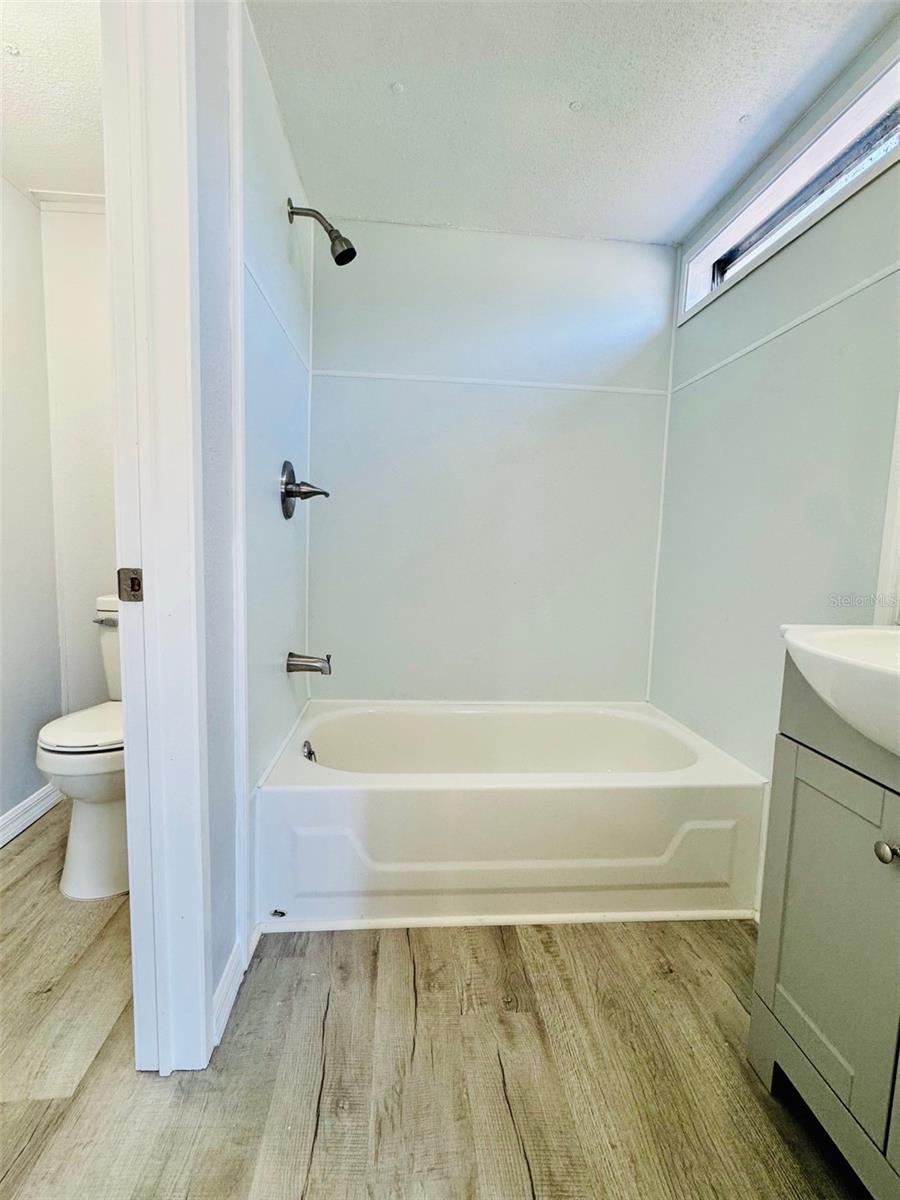 688 4TH ST, POLK CITY, FL, 33868