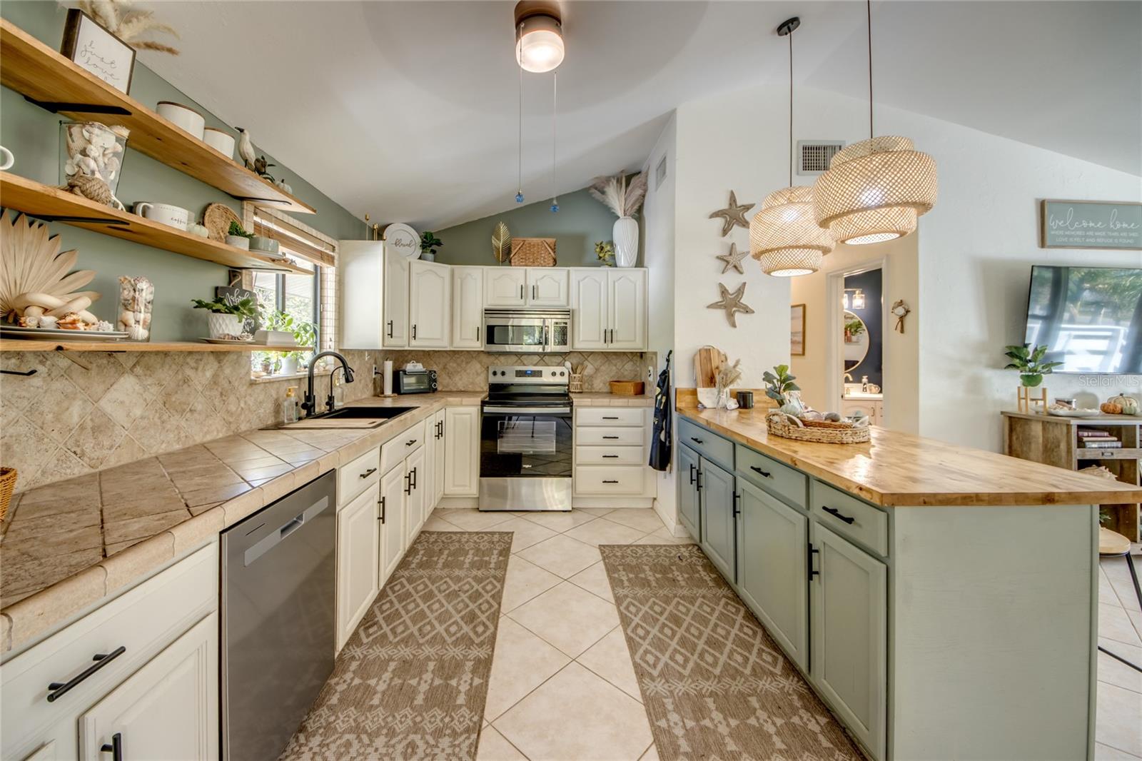 10600 HABITAT TRL, BOKEELIA, FL, 33922