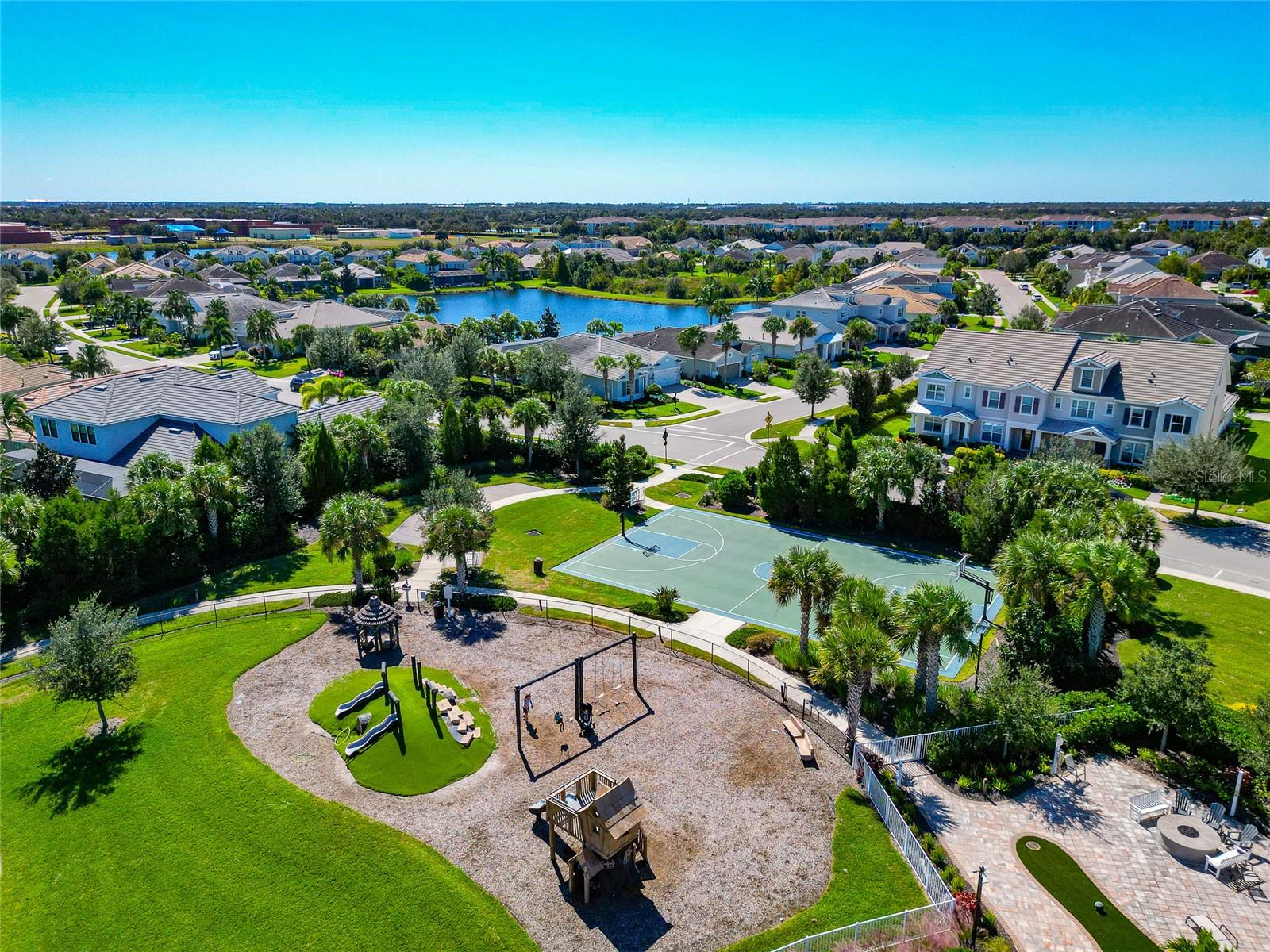 12011 SEABROOK AVE, BRADENTON, FL, 34211