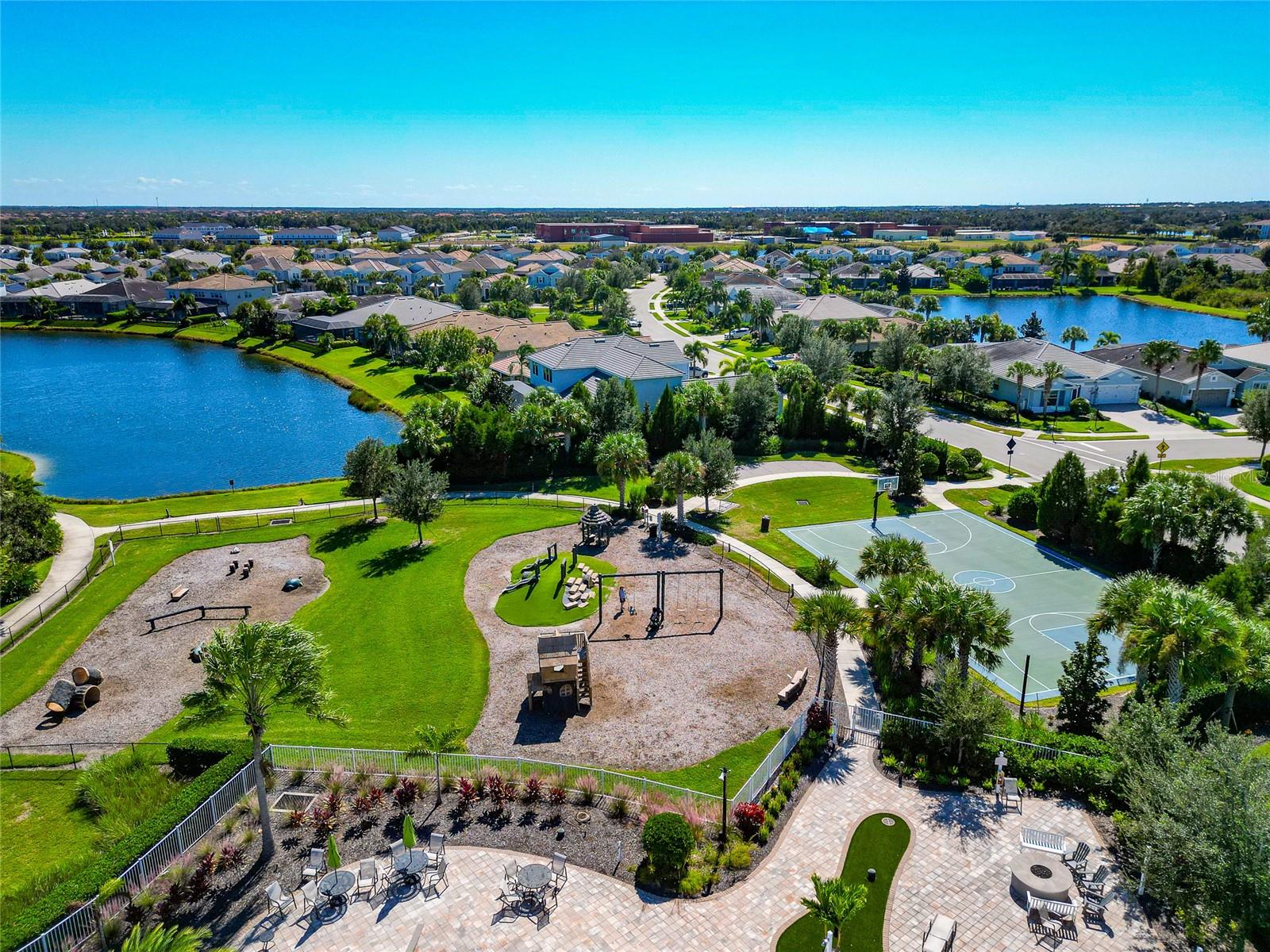 12011 SEABROOK AVE, BRADENTON, FL, 34211