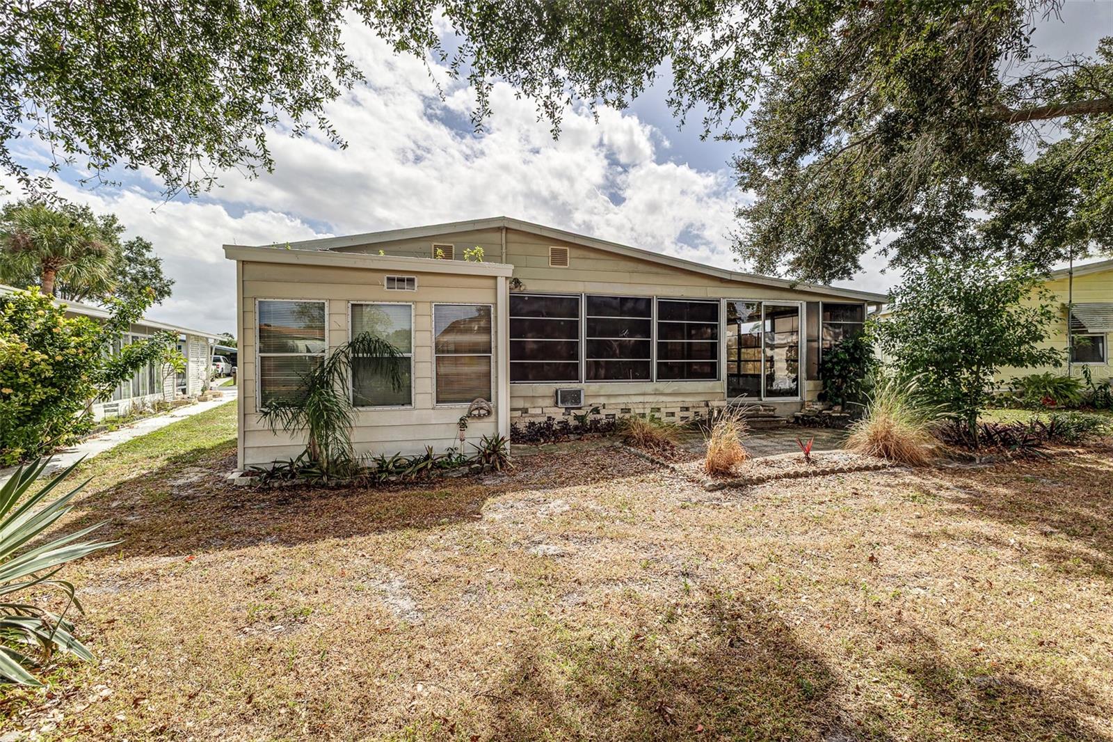 6027 GRAND OAKS DR SE, WINTER HAVEN, FL, 33884