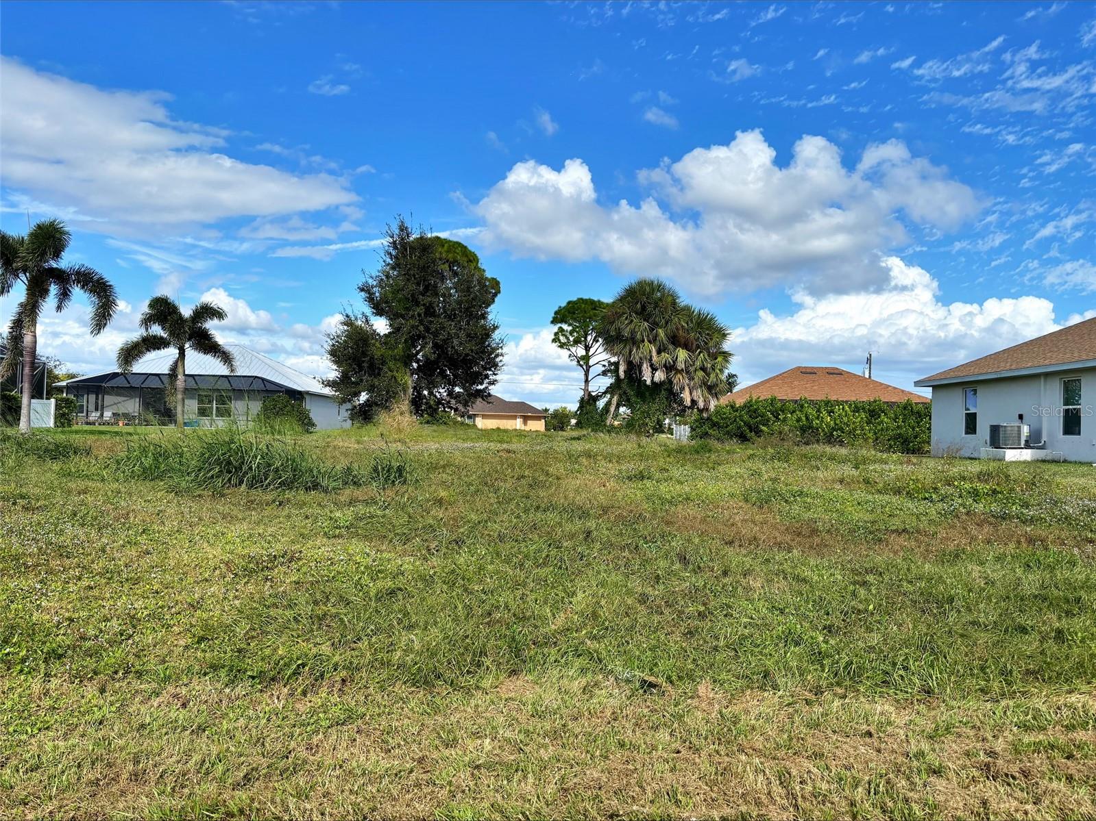 57 PINE VALLEY LN, ROTONDA WEST, FL, 33947