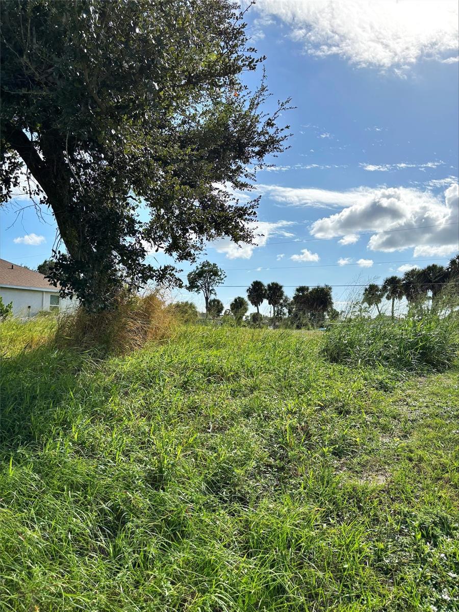 57 PINE VALLEY LN, ROTONDA WEST, FL, 33947