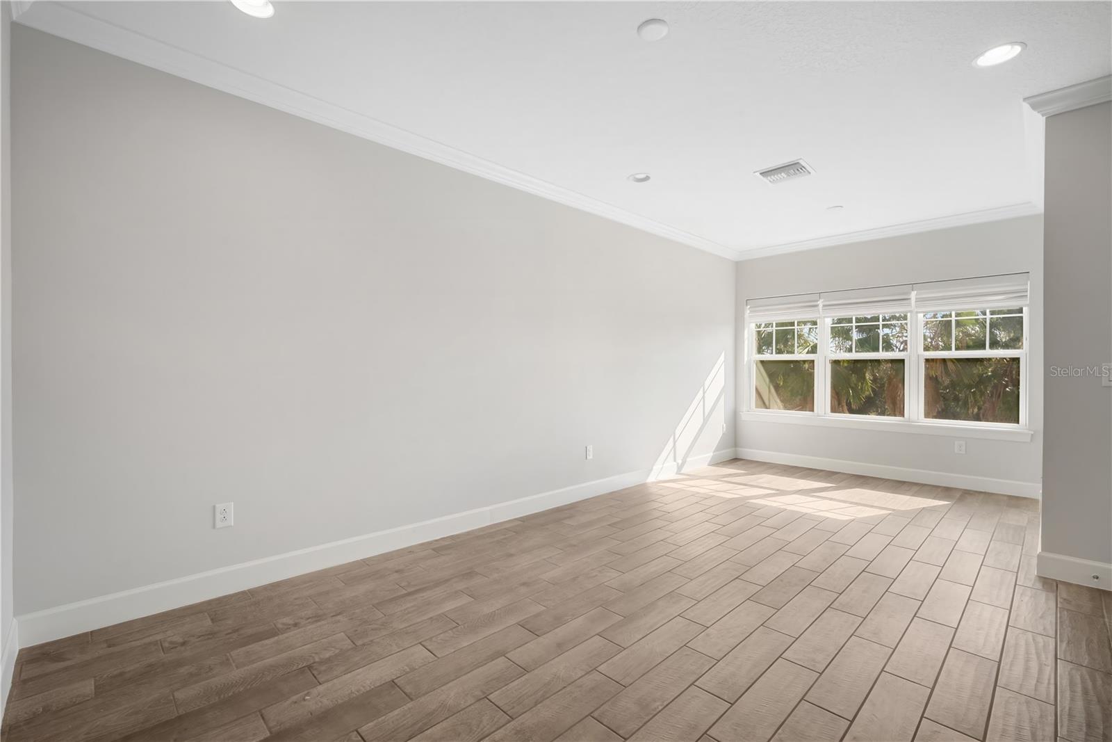 4055 ROCKY SHORES DR, TAMPA, FL, 33634