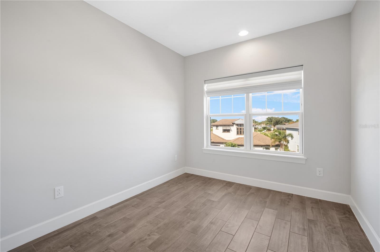 4055 ROCKY SHORES DR, TAMPA, FL, 33634