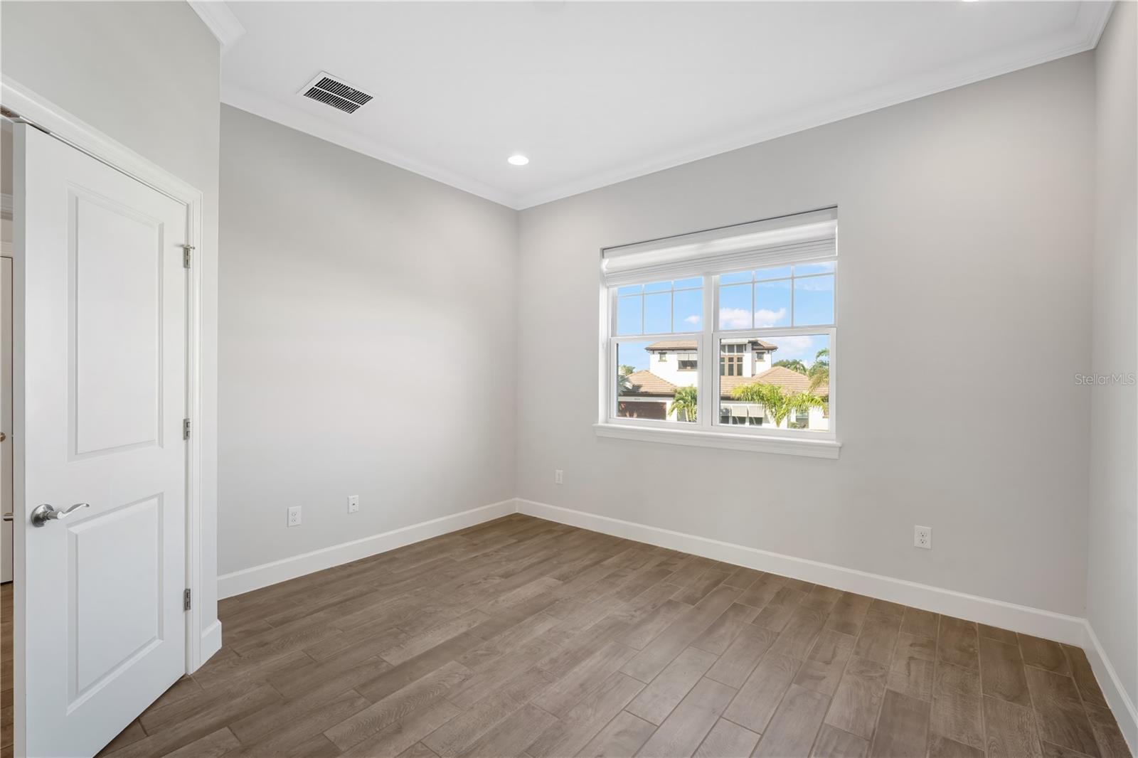 4055 ROCKY SHORES DR, TAMPA, FL, 33634