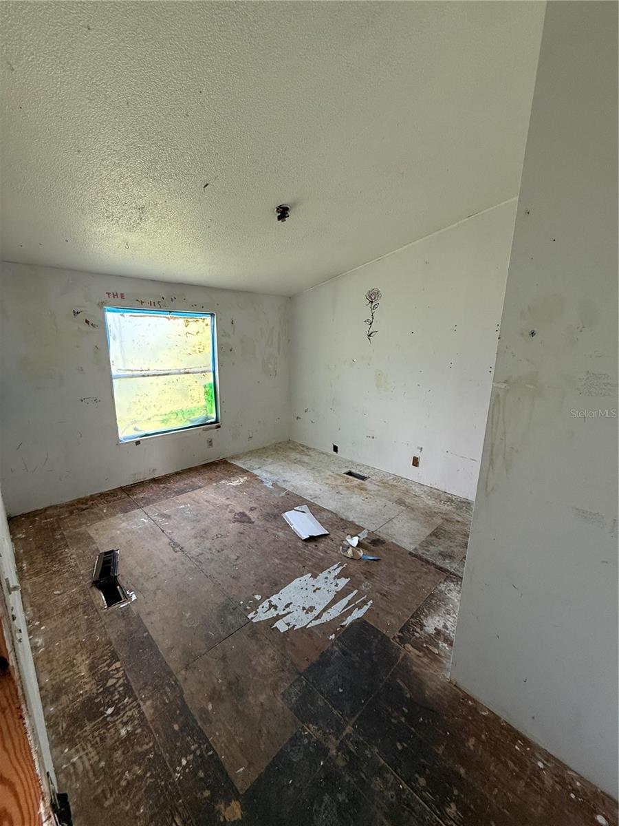 13530 COUNTY ROAD 109E-1, LADY LAKE, FL, 32159