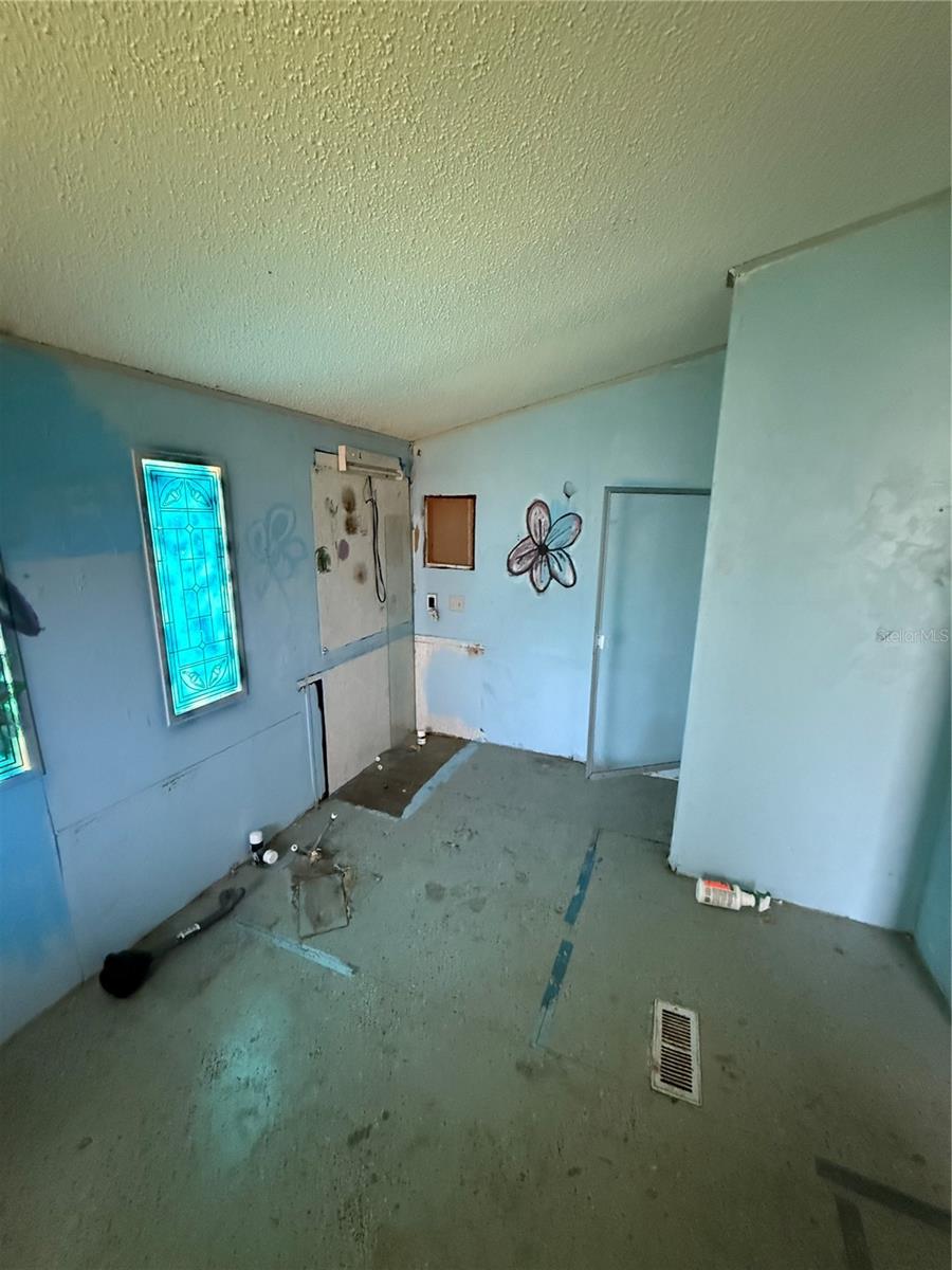 13530 COUNTY ROAD 109E-1, LADY LAKE, FL, 32159