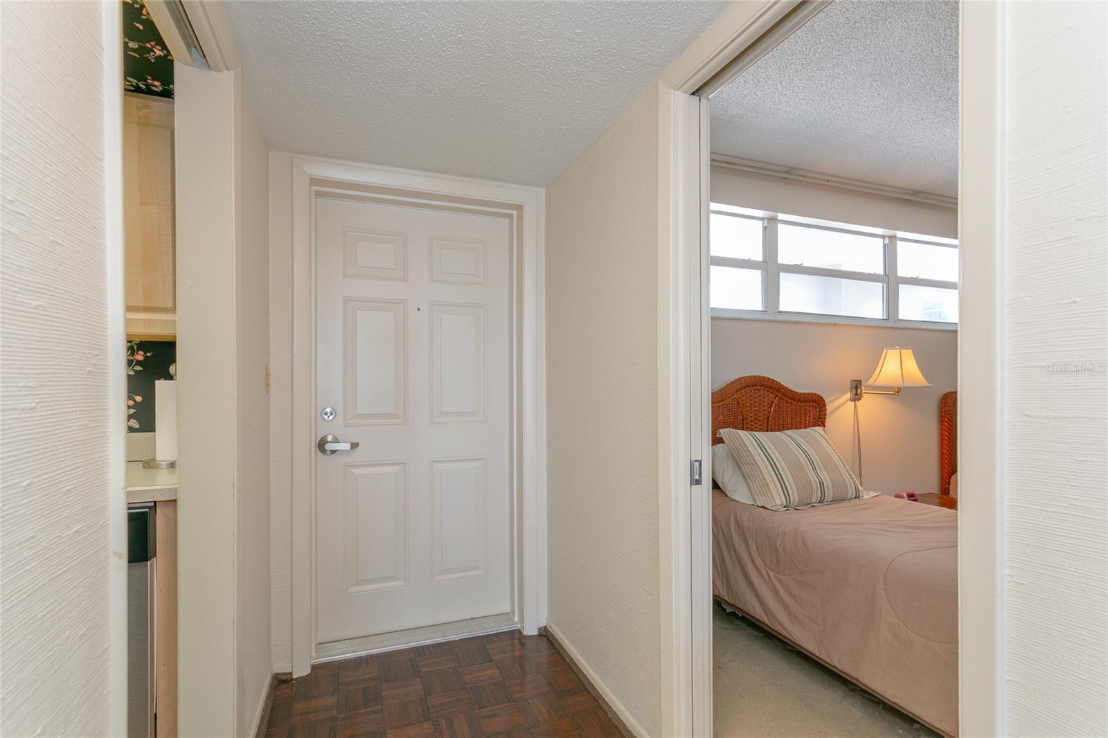 633 ALHAMBRA RD #605, VENICE, FL, 34285