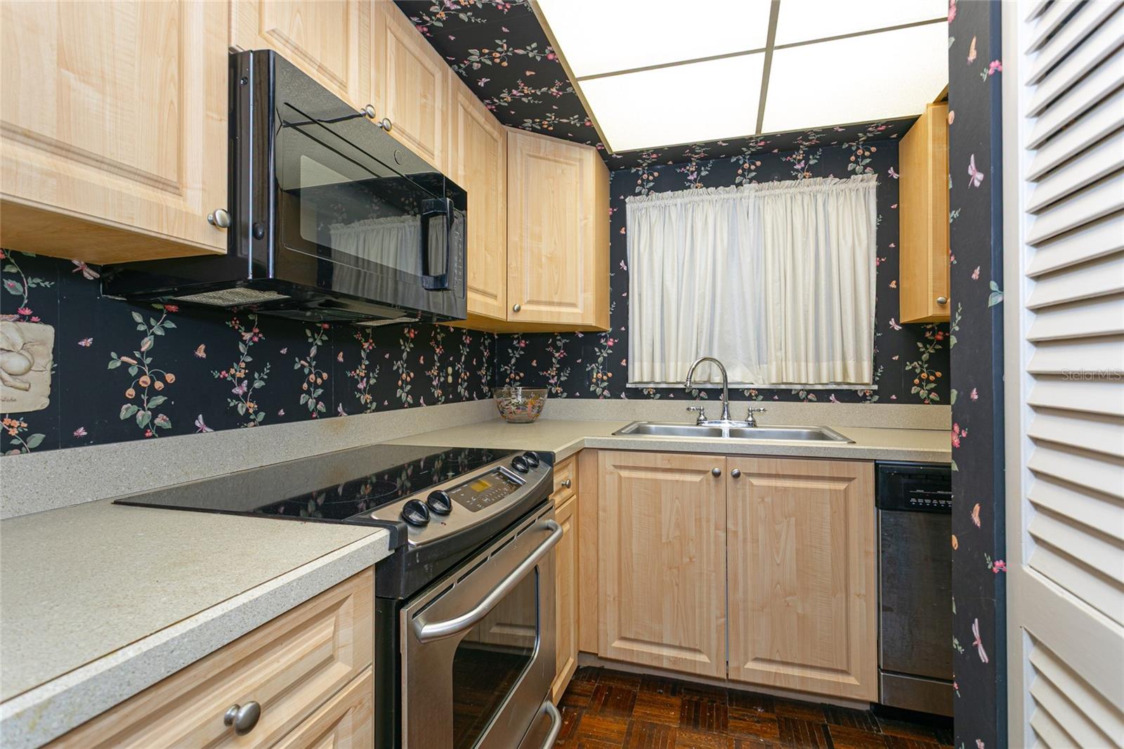 633 ALHAMBRA RD #605, VENICE, FL, 34285