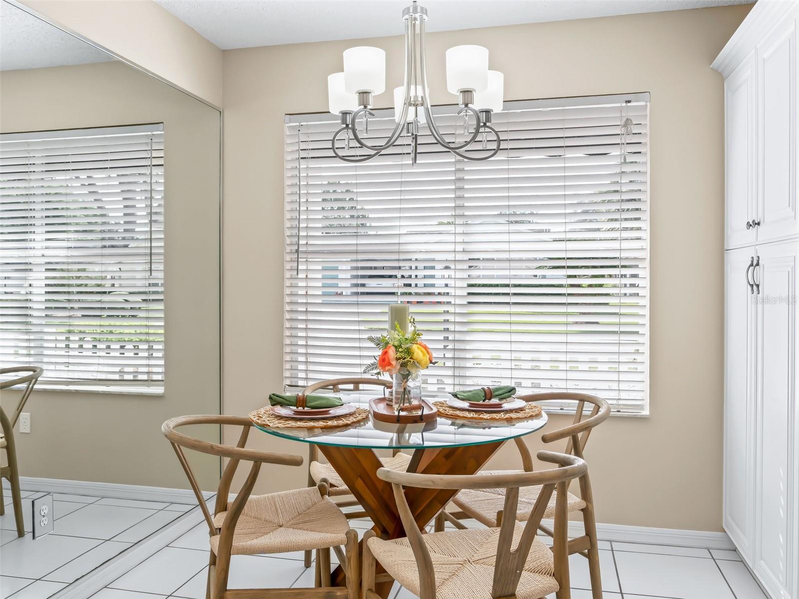 1013 DEL RIO DR, LADY LAKE, FL, 32159