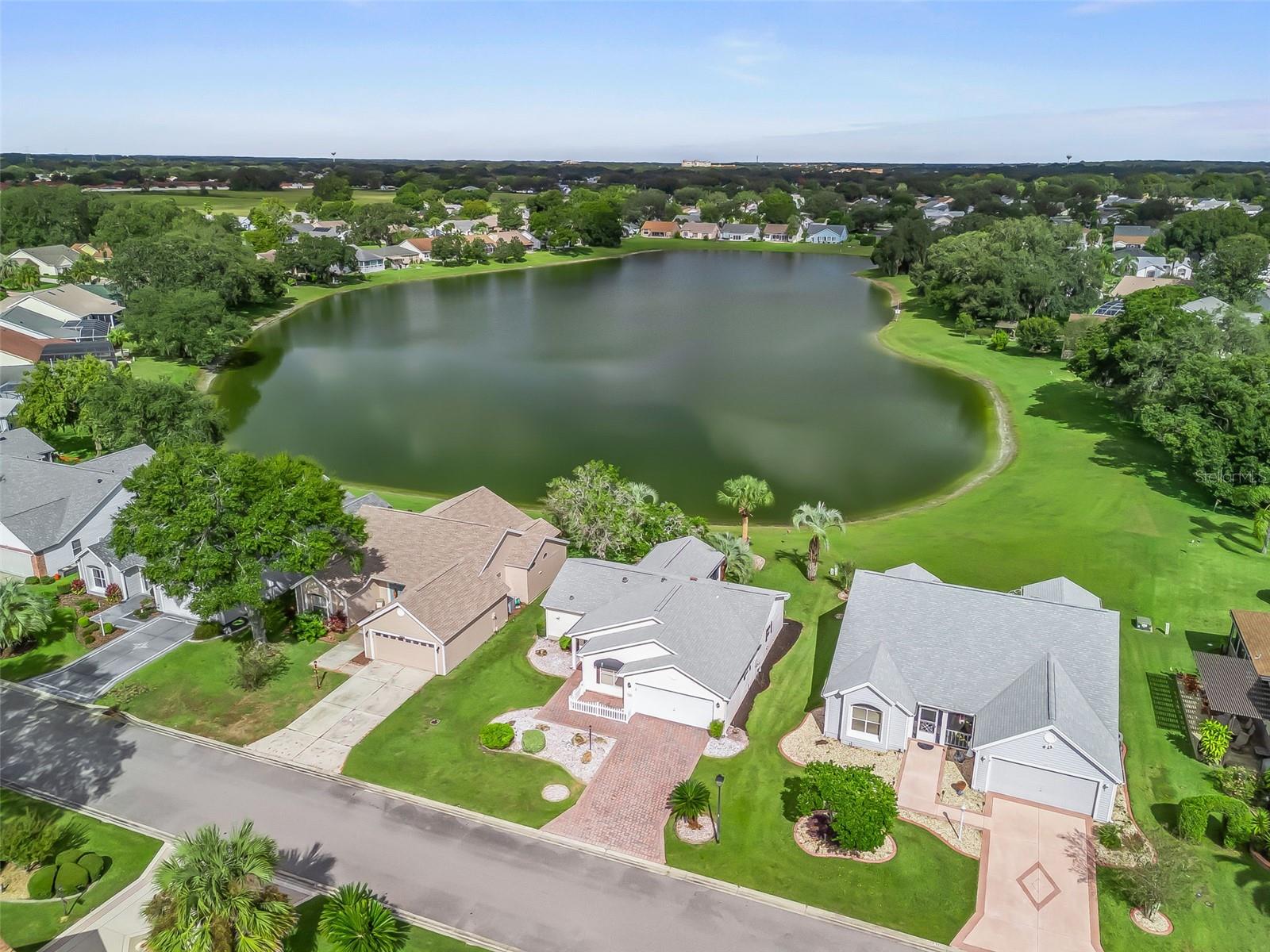 1013 DEL RIO DR, LADY LAKE, FL, 32159