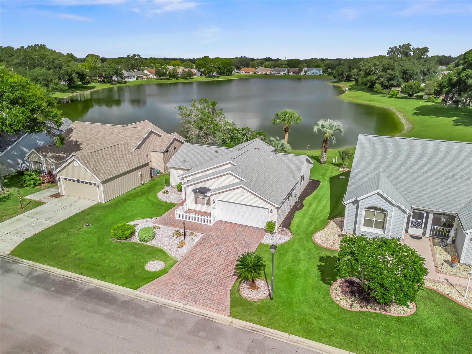 1013 DEL RIO DR, LADY LAKE, FL, 32159