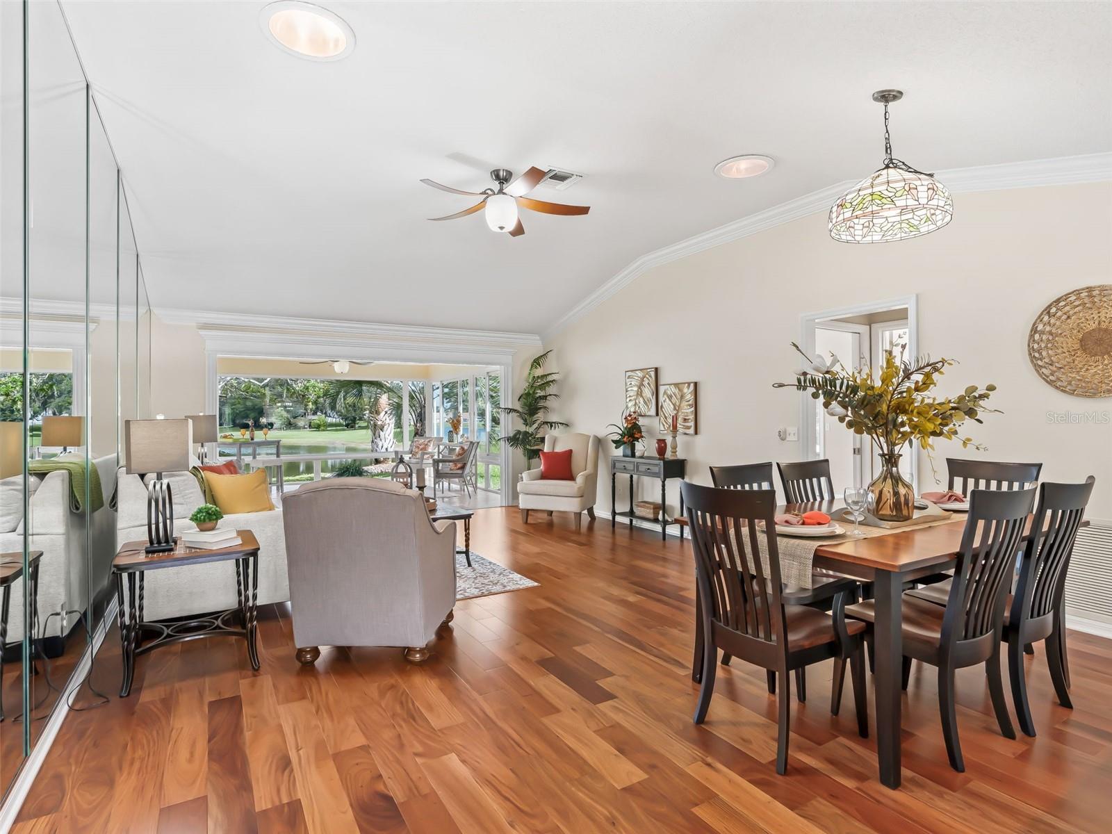 1013 DEL RIO DR, LADY LAKE, FL, 32159