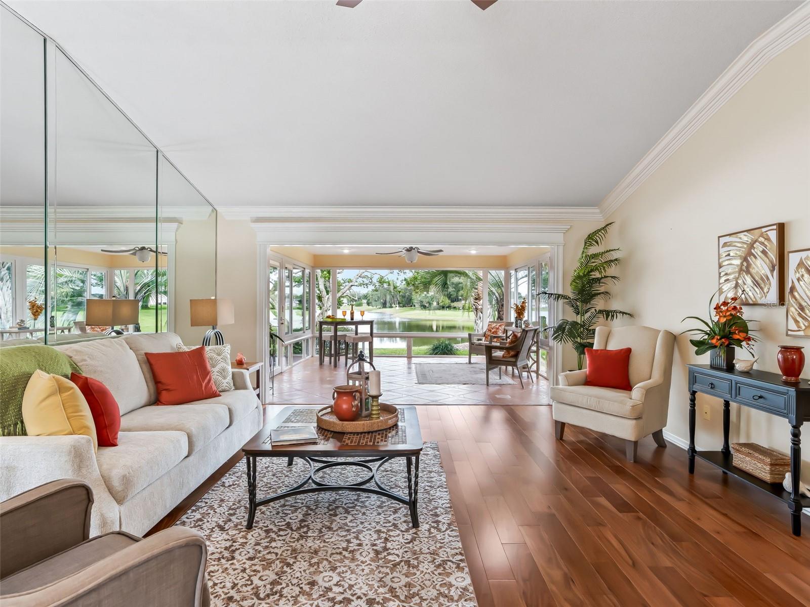 1013 DEL RIO DR, LADY LAKE, FL, 32159