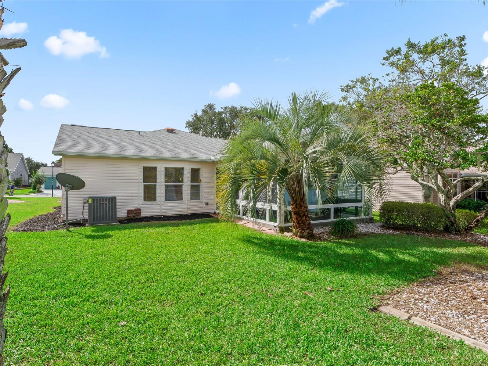 1013 DEL RIO DR, LADY LAKE, FL, 32159