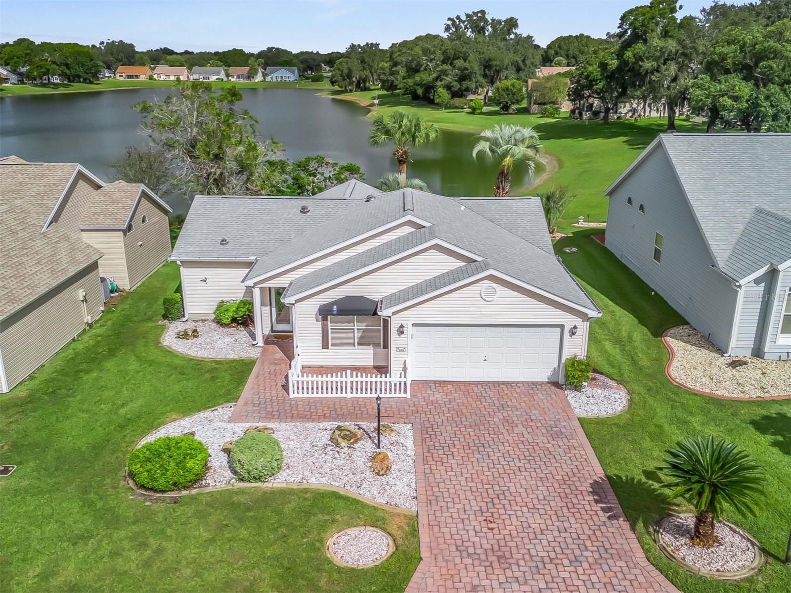 1013 DEL RIO DR, LADY LAKE, FL, 32159