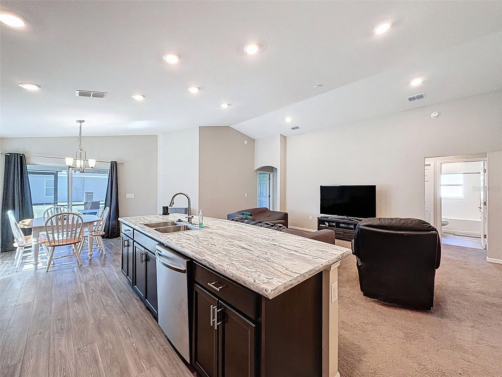 3855 WILLOW RIDGE DR, LAKELAND, FL, 33810