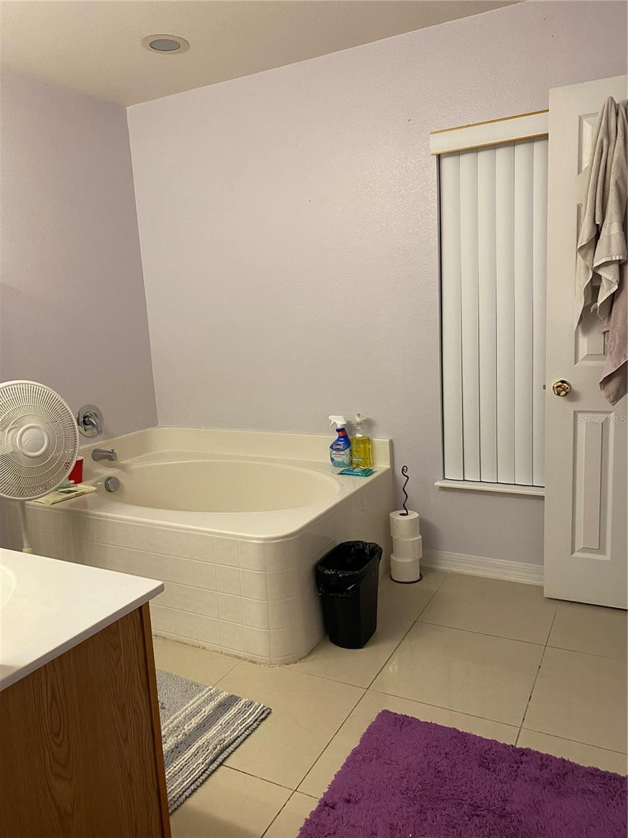 1994 PERIDOT CIR, KISSIMMEE, FL, 34743