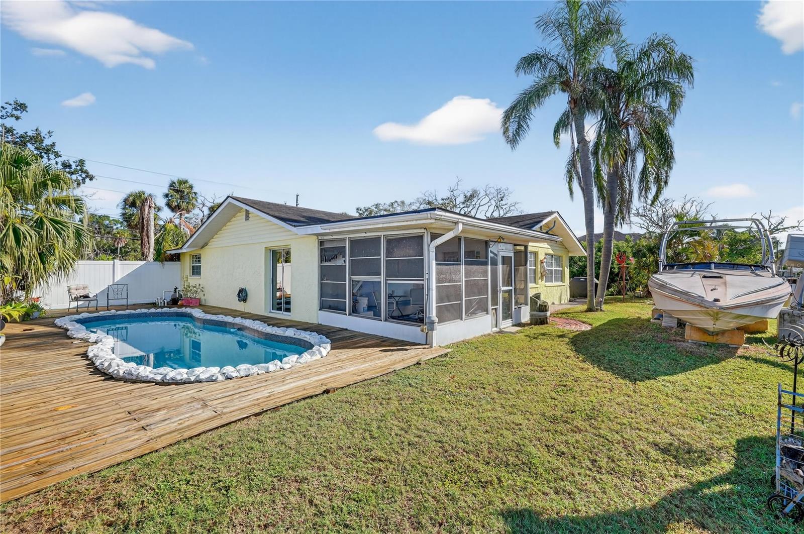 5404 BAY BLVD, PORT RICHEY, FL, 34668