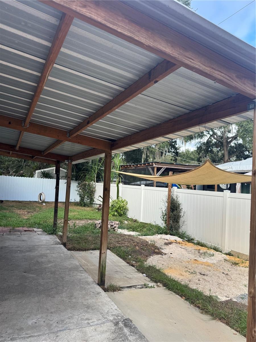 2223 VILLAGE CT, BRANDON, FL, 33511