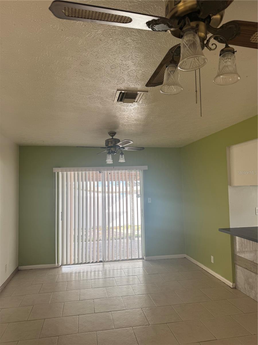 2223 VILLAGE CT, BRANDON, FL, 33511