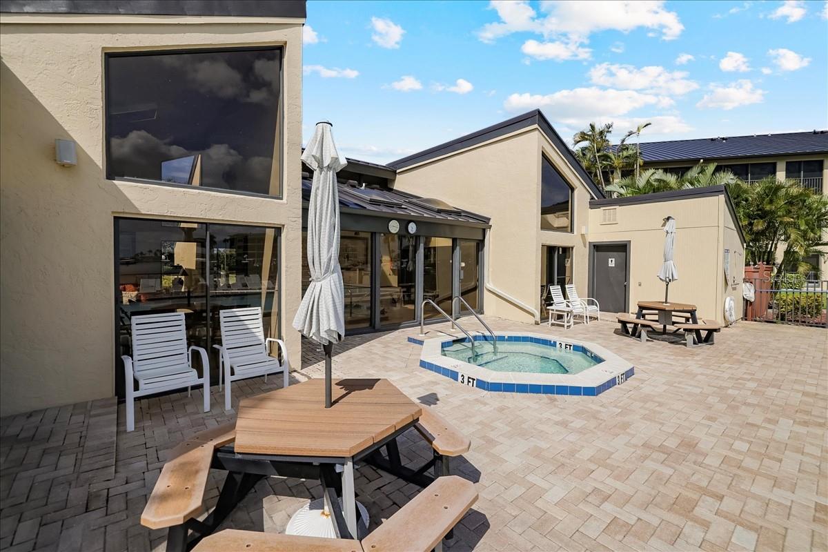 4719 SE 17TH PL #208, CAPE CORAL, FL, 33904