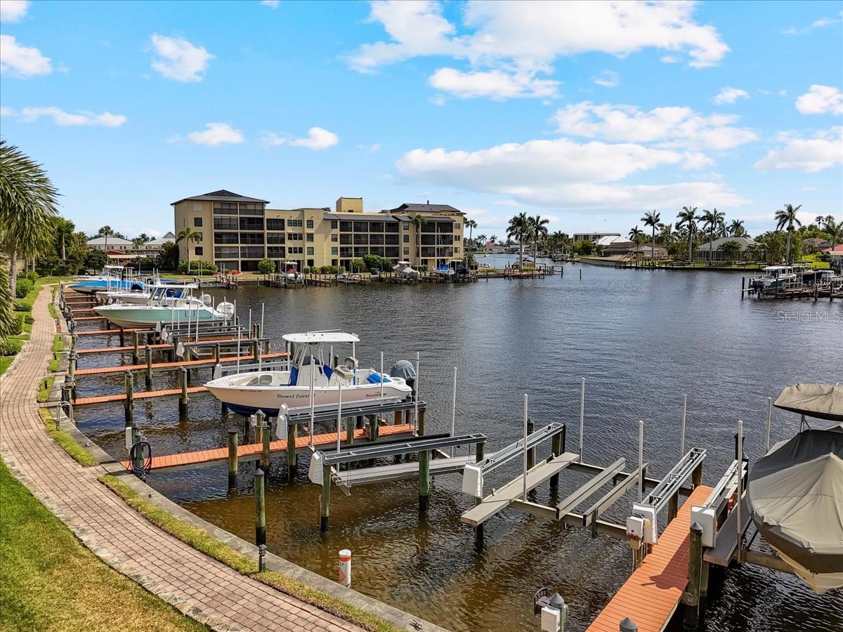 4719 SE 17TH PL #208, CAPE CORAL, FL, 33904