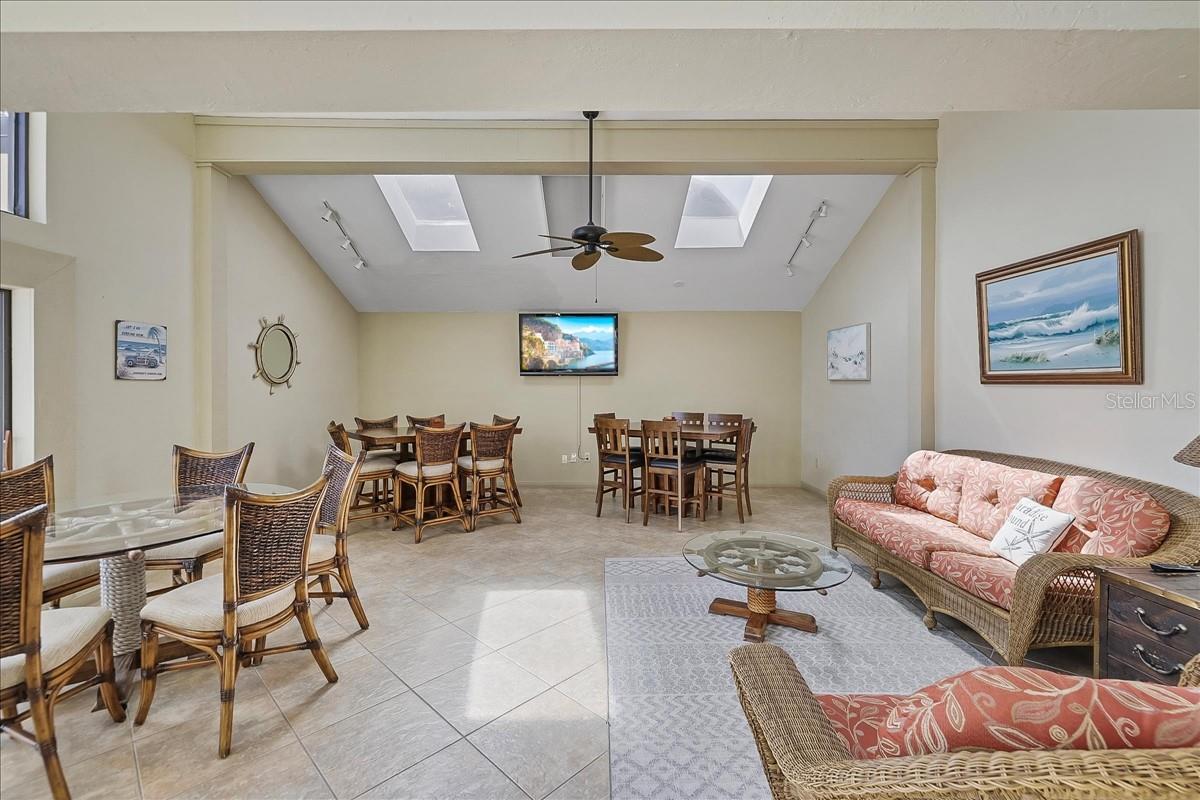 4719 SE 17TH PL #208, CAPE CORAL, FL, 33904