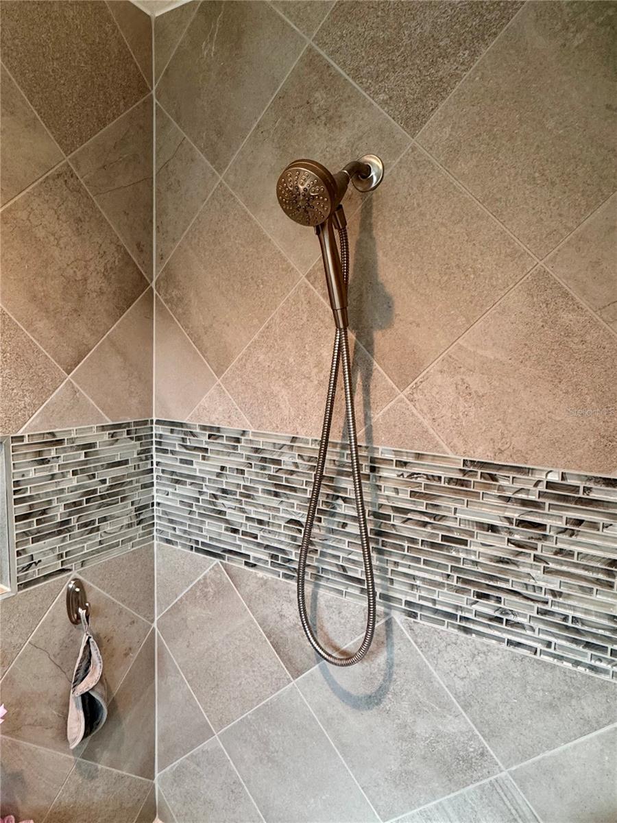 5675 MELVIN DR, THE VILLAGES, FL, 32163