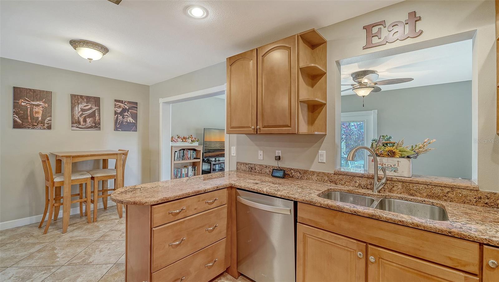 4728 BROOKSDALE DR, SARASOTA, FL, 34232