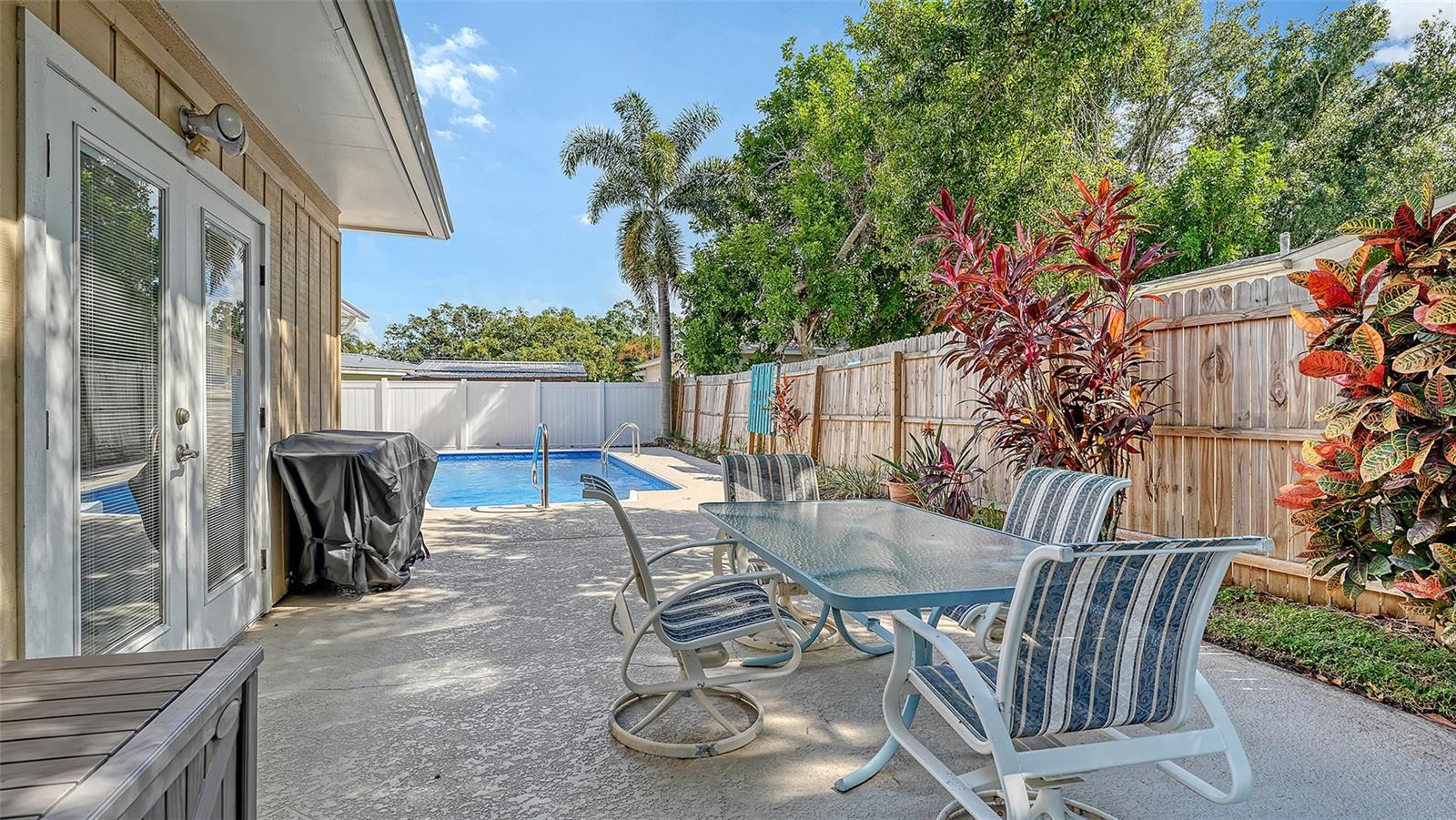 4728 BROOKSDALE DR, SARASOTA, FL, 34232