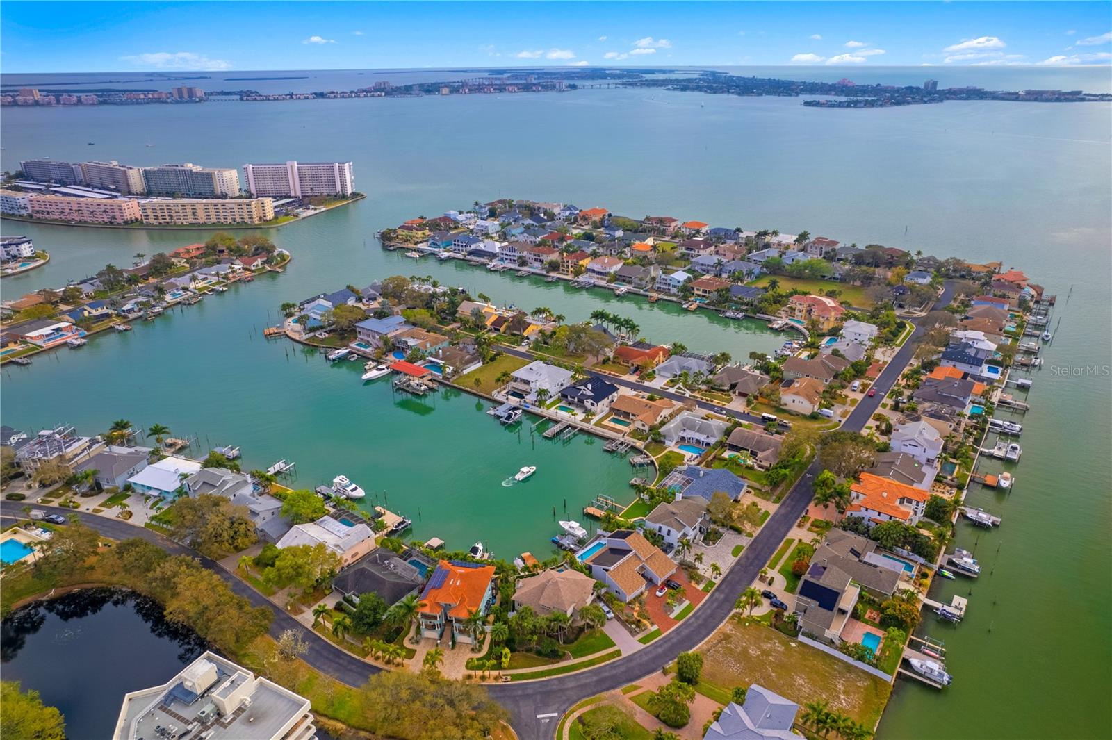 TB8442166 Property Photo