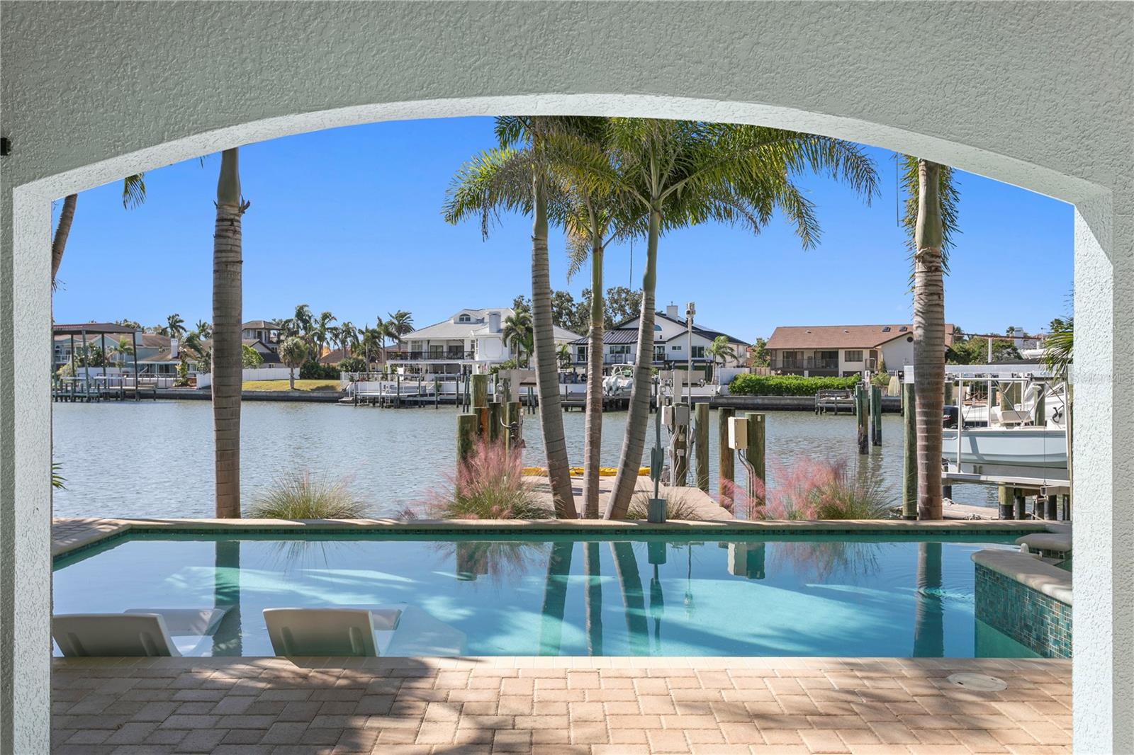 5954 SKIMMER POINT BLVD S, GULFPORT, FL, 33707