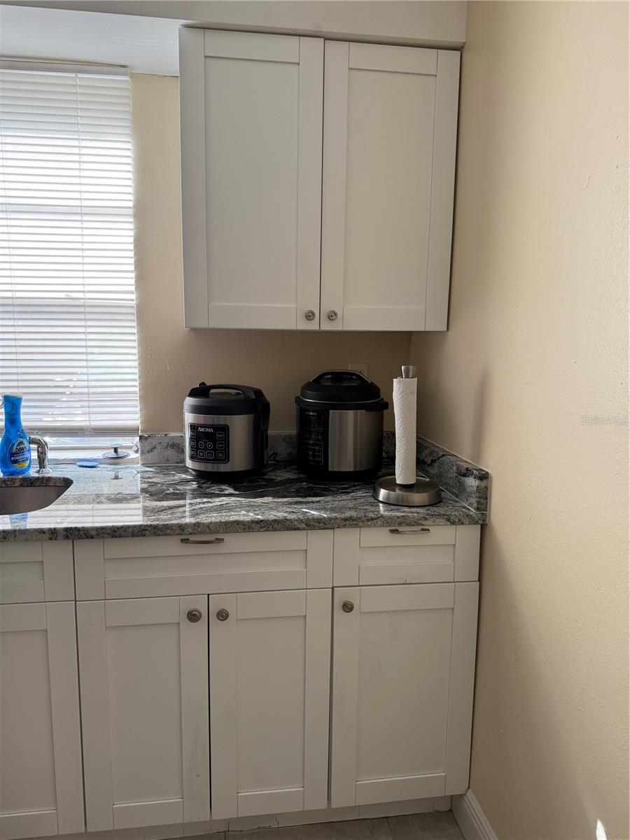 7605 ABONADO RD #7605, TAMPA, FL, 33615