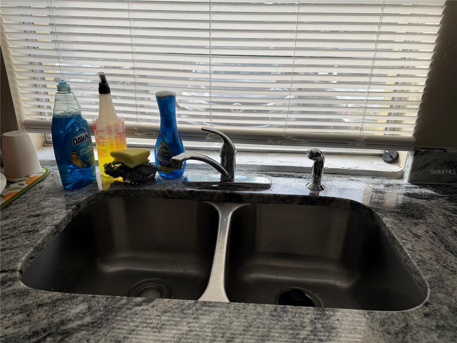 7605 ABONADO RD #7605, TAMPA, FL, 33615