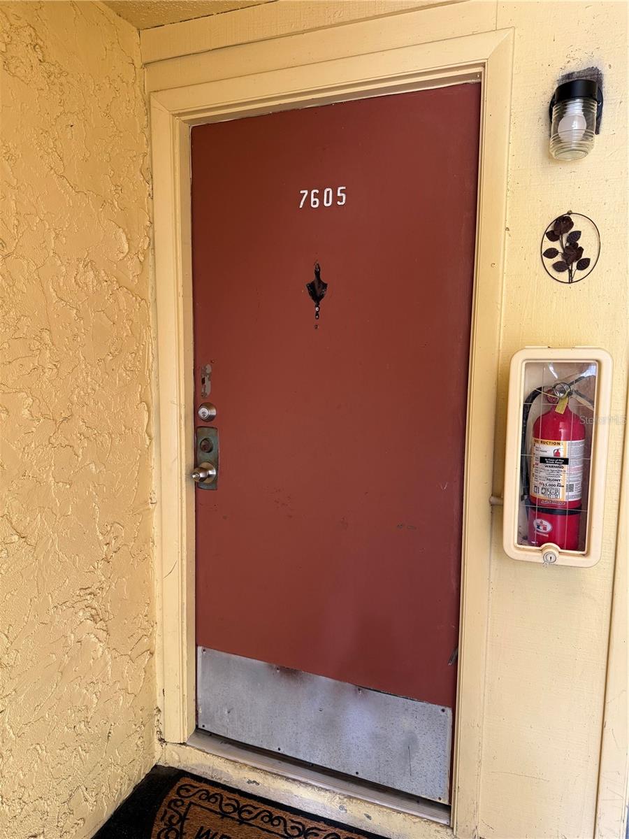 7605 ABONADO RD #7605, TAMPA, FL, 33615