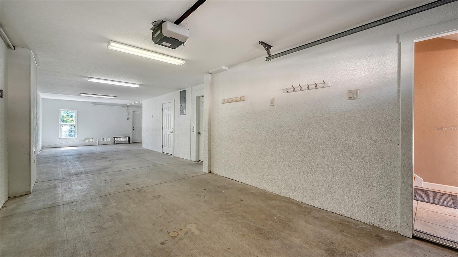 221 17TH ST N, BRADENTON BEACH, FL, 34217