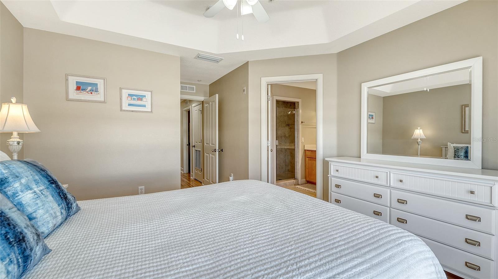 221 17TH ST N, BRADENTON BEACH, FL, 34217