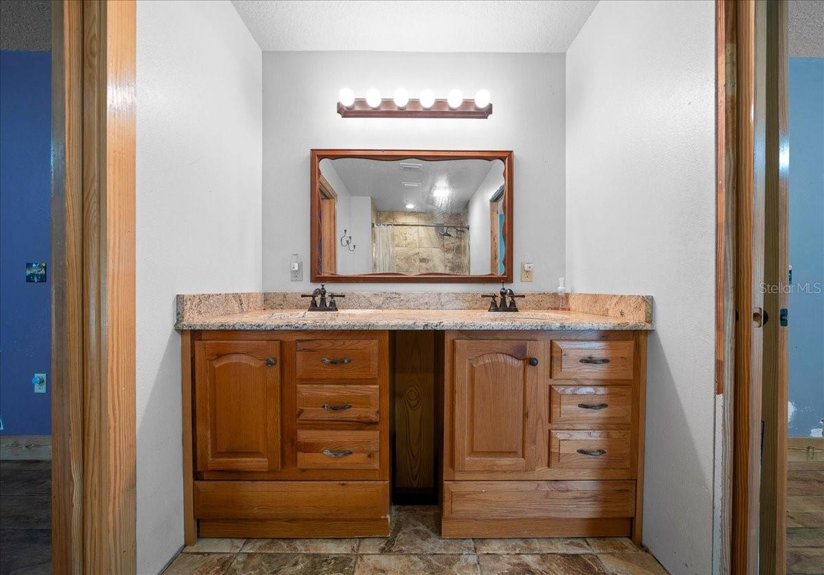 3135 NE 49TH ST, OCALA, FL, 34479