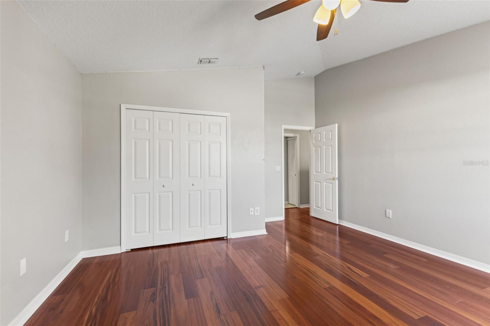 26932 SEA BREEZE WAY, WESLEY CHAPEL, FL, 33544