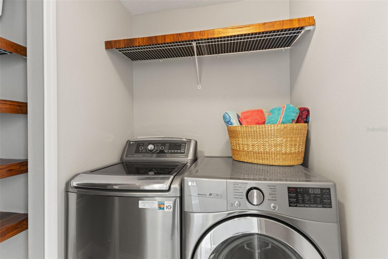 26932 SEA BREEZE WAY, WESLEY CHAPEL, FL, 33544