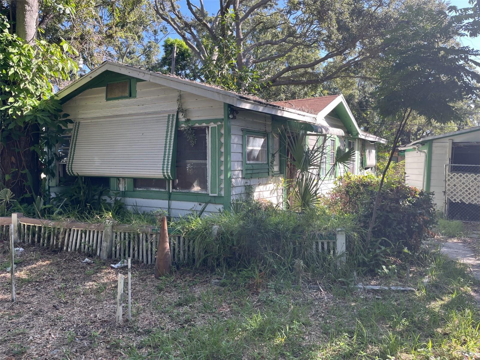 2026 SEMINOLE BLVD S, ST PETERSBURG, FL, 33705
