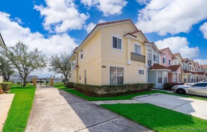 1246 S BEACH CIR, KISSIMMEE, FL, 34746